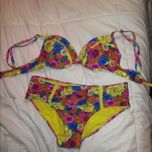Target Bikini Set